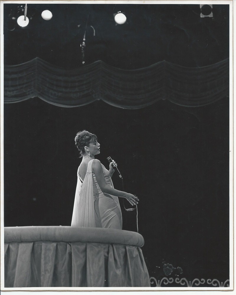 Hendrickson Original Photo B&W ANNA MARIA THE FIREFLY Melodyland Theater 8 x 10″