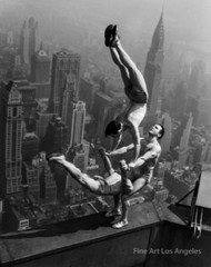 Photo of Acrobats on ledge of Empire State Building, New York, 1934