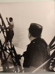 Georges II Tairraz (Attributed To) Strung On – The Tour Eiffel 1947 / Film Alain