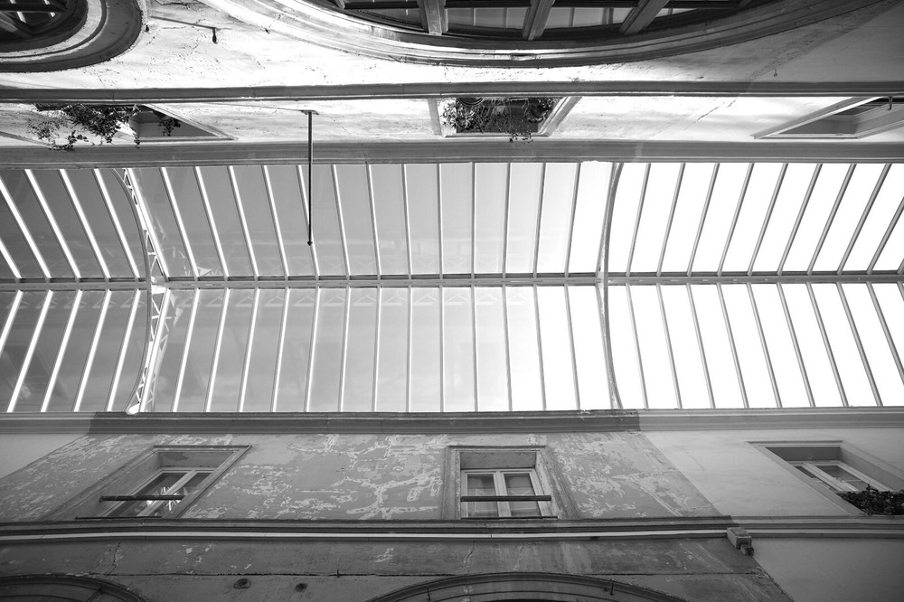 Artistic Analog Photo STREET PHOTOGRAPHY ZENITH PARIS Format 30x45cm