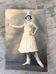 Vtg 1920’s Flapper School Girl Jazz Dancing Ballet Glamour Photo Dance Studio