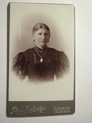 Magdeburg-Sudenburg-woman in dress with necklace + earrings-portrait/CDV