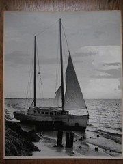 Vintage 1973 Lansing MI Artist Photo Print – Large 16×20 B/W – Beached Sailboat