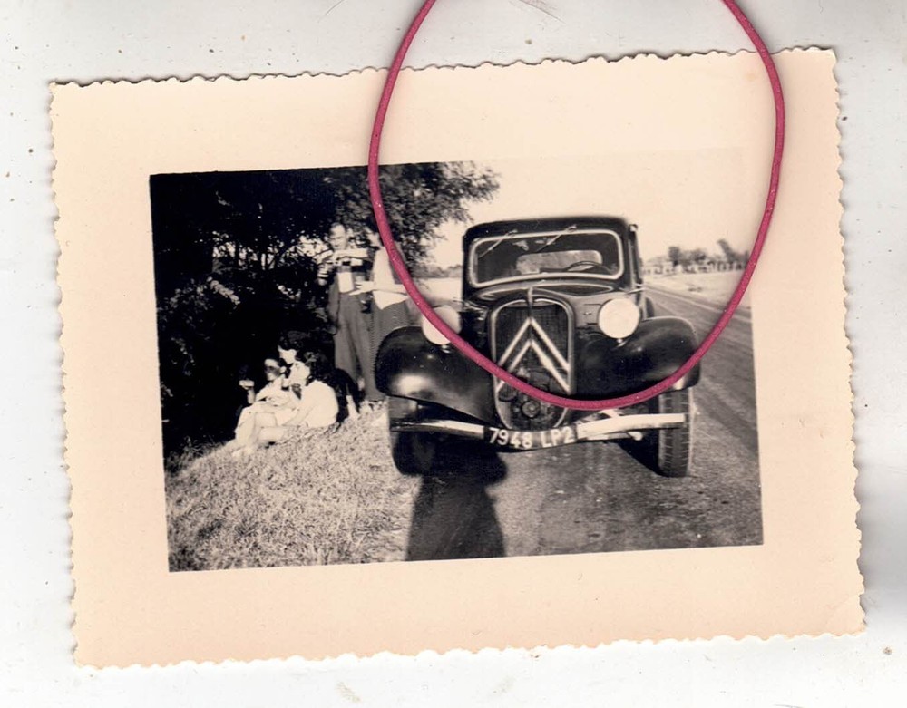PHOTO PHOTO CAR AUTOMOBILES CITROEN 11 TRACTION