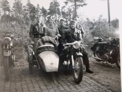 Photo Motorcycle BMW R51 with side walls 1951, Pößneck Thuringia, Original GDR (T)