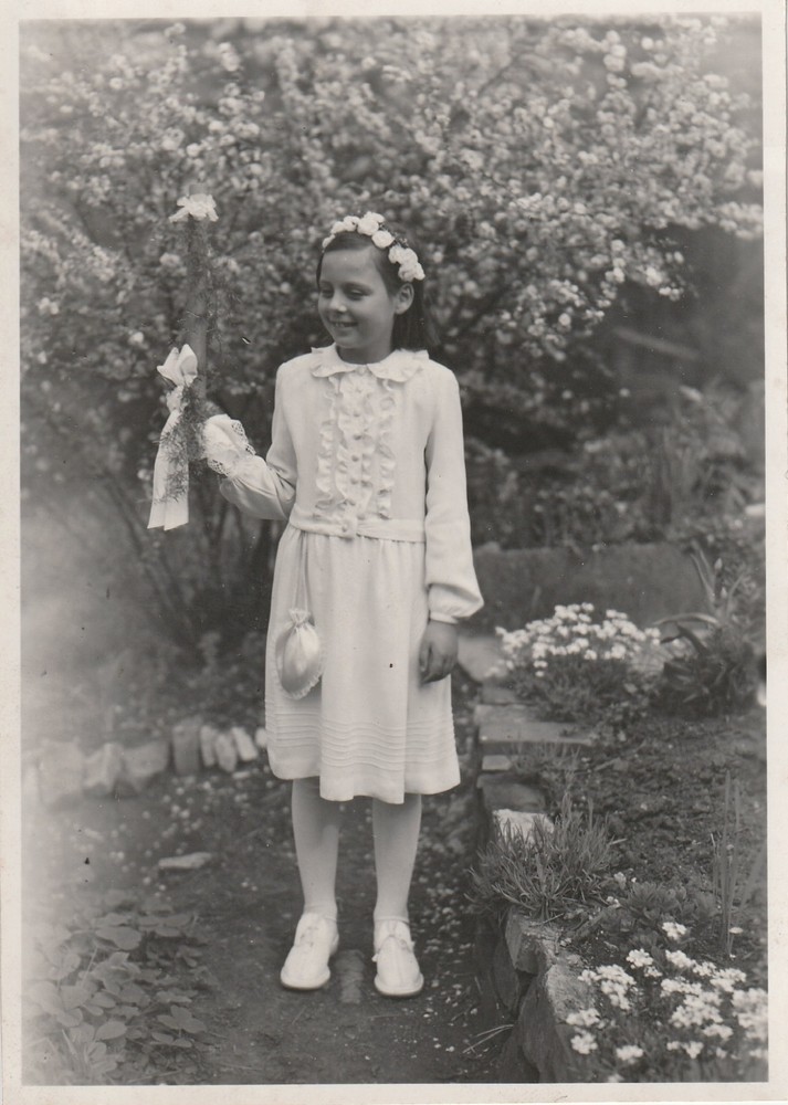 Vintage Photo Girl For Communion 1952 Snapshot