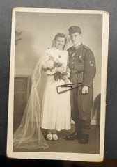 Photo portrait wedding bride Wehrmacht mountain troops medal dress uniform 1944 old