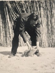 🐕 Man with Animal Outdoors, Circa 1940/50s, Original Photo 6×9 cm, Velox