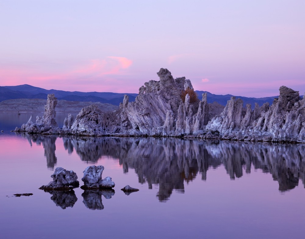 Mono Lake is a large, shallow saline soda lake Photograph Print 11″x14″