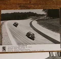 Vintage Car Photo Press Service Coupe/Sedan 504 from 1969