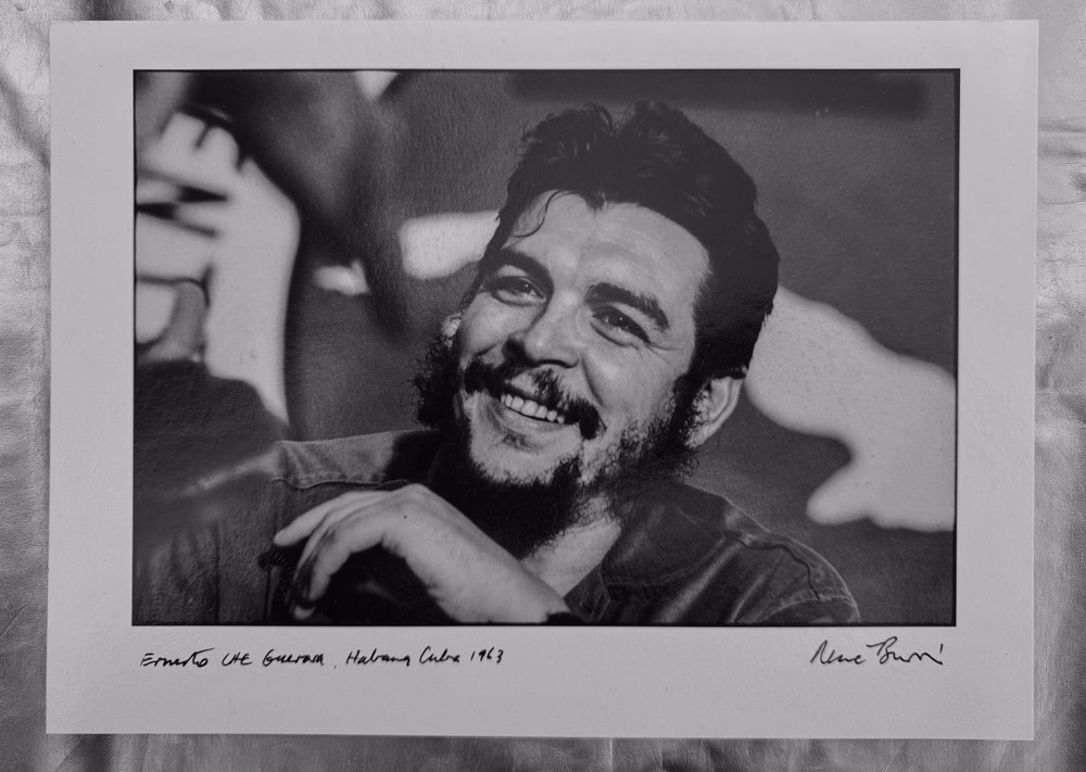 Che” Guevara Smiling by René Burri – Signed Print – Havana, Cuba 1963 – Magnum