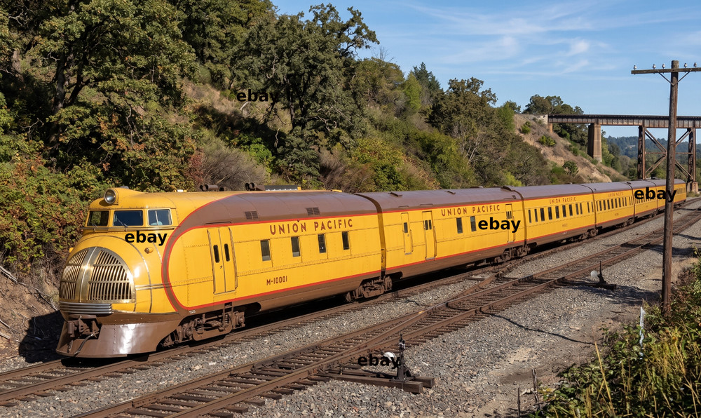 Photo Art Print of the Union Pacific streamliner City of Portland, circa 1939