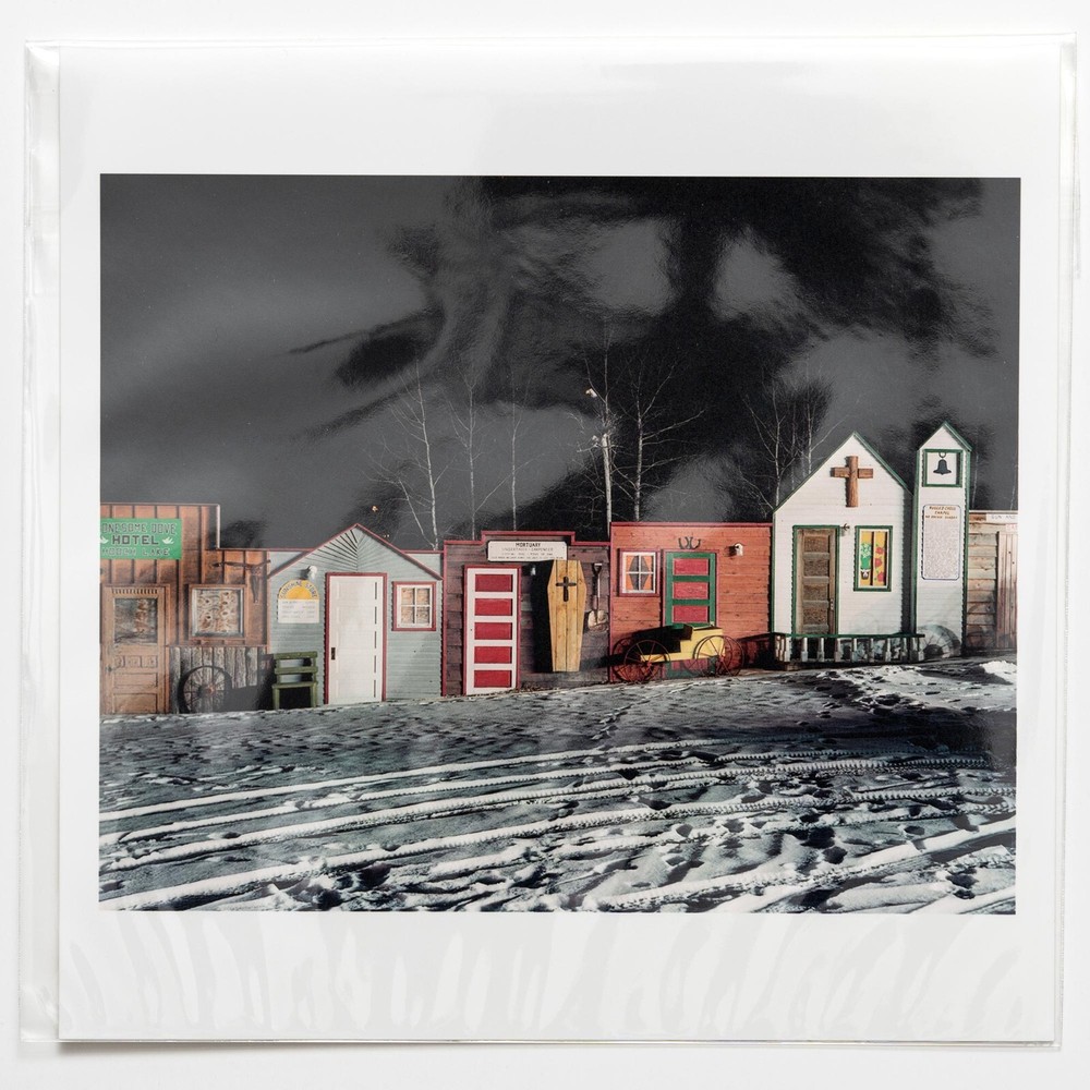 SIGNED Alec Soth Photograph – Akeley, Minnesota. 2007 – Magnum Square Print 6×6″