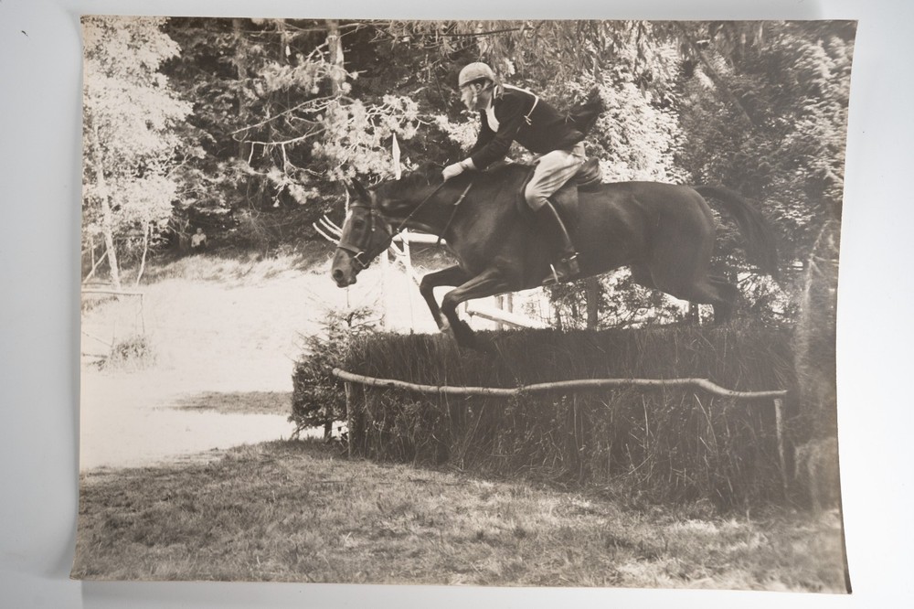 Film Photo France Equestrian Horse Show Jumping 1970 30X40CM