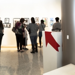 MakarovaFoto.com Exibition 2017 April Woodbridge Gallery StudentShow Crowd